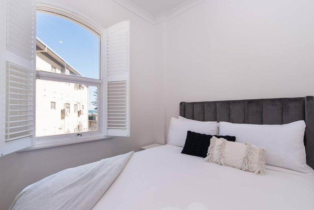 Largs Bay Oasis Jetty Views