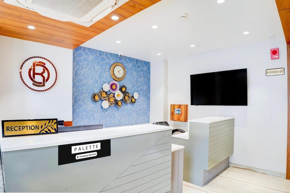 Luxirious Stays at Palette Patel Nagar