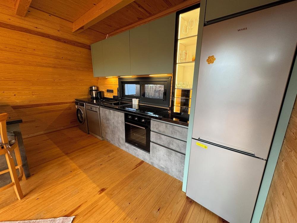 BEGONVİL GÜMÜŞLÜK