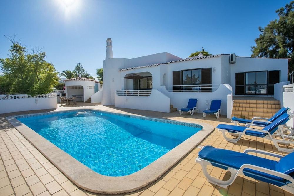 Carosim Quiet Location Close to Beach Private