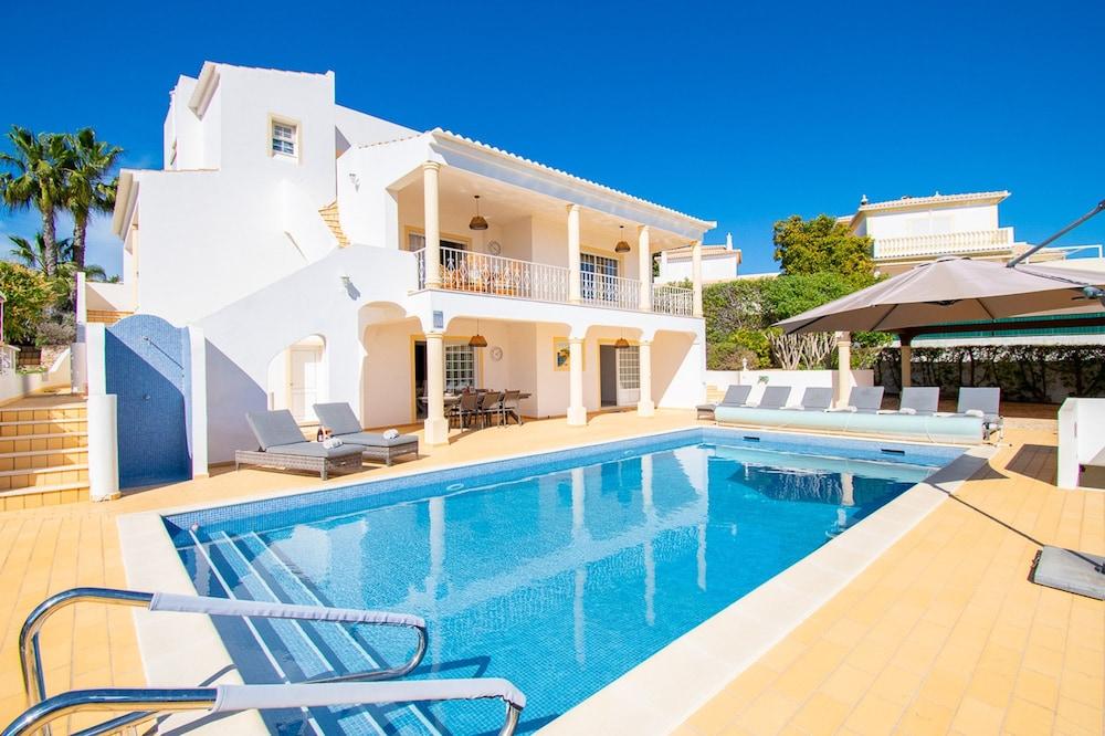 Casa Filipa Lower Floor