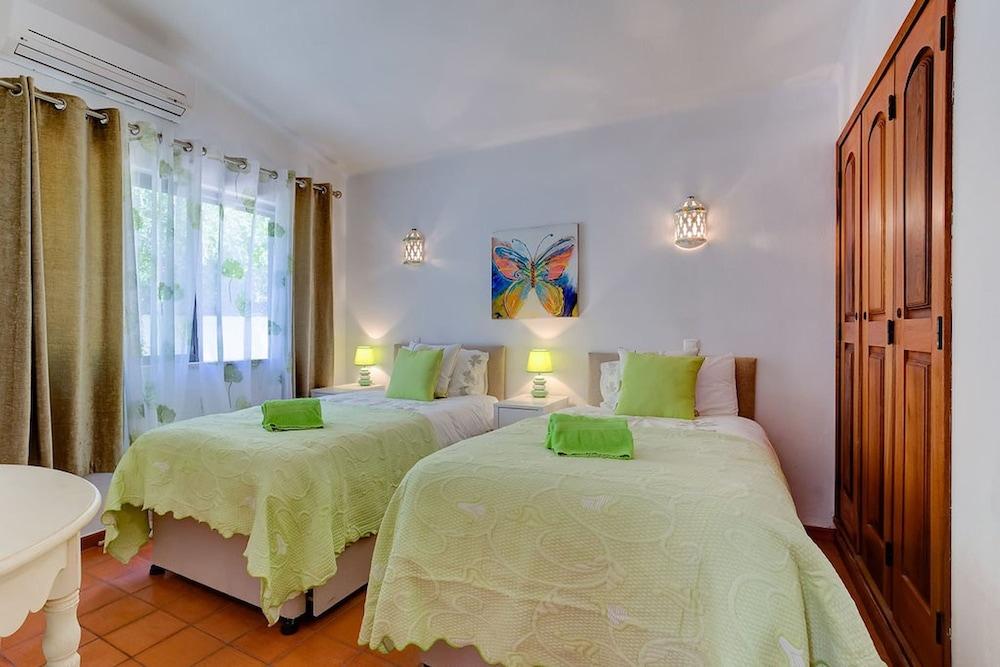 Sequana Fabulous Spacious Villa Perfect for Fami