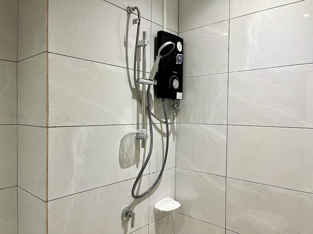 Amber Cove Melaka by Manhattan Group