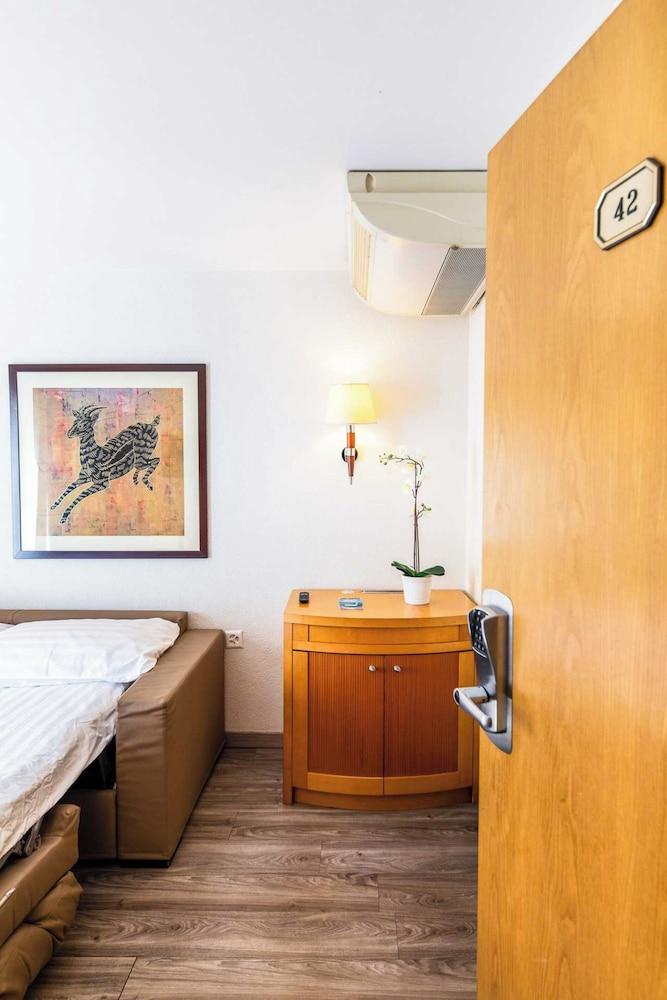 Appartement Moderne - Ac-1br-4p- Geneve