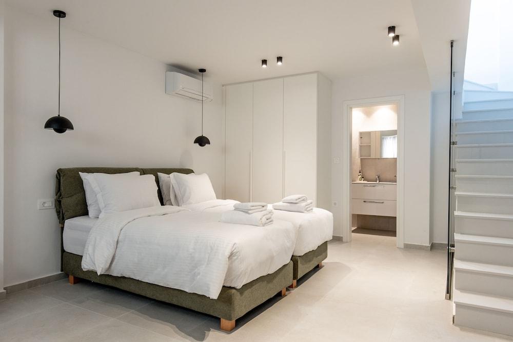 NOLA Nomadic Luxury Villas