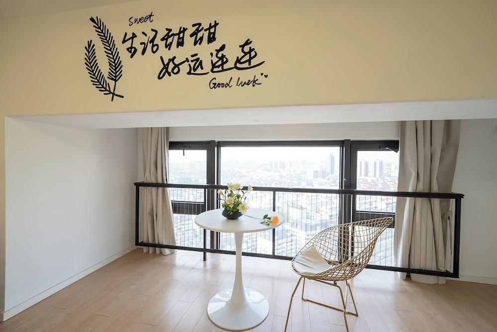 Shanghai Hills & Wanye Spacious Family Suites