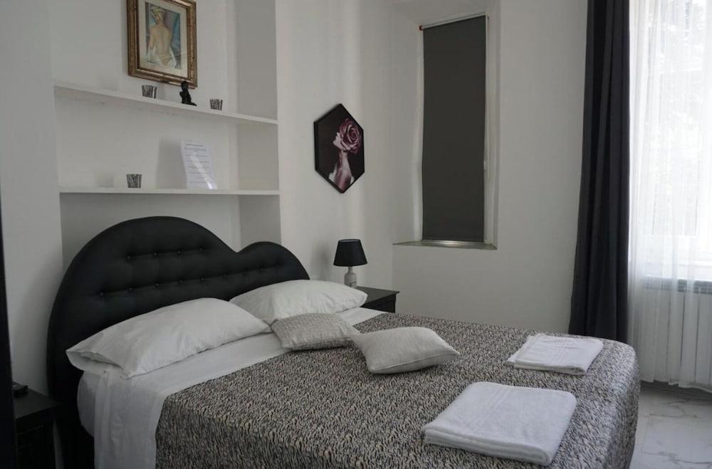 NOTTE ROSA SUITES & RELAX