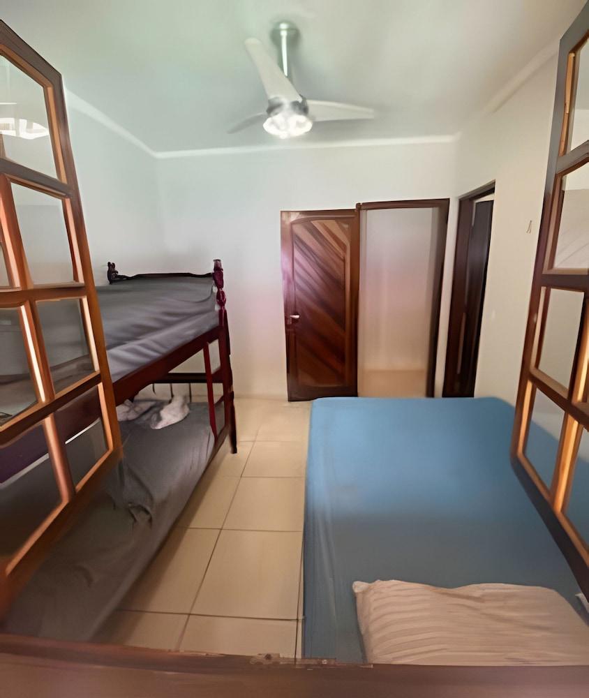 House with pool in Maresias - SP (1)