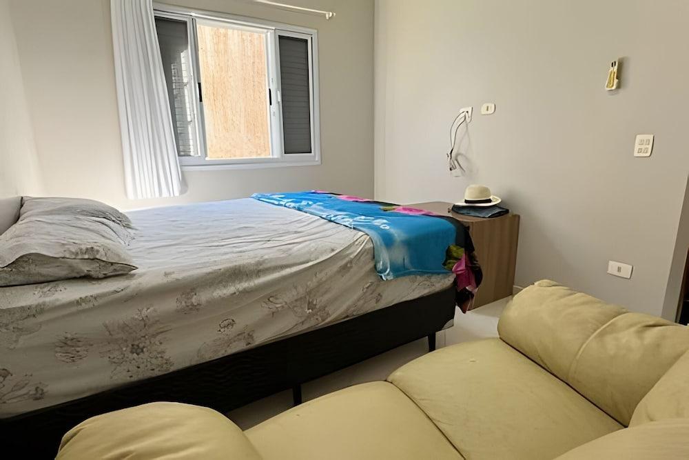 Casa com piscina em Bertioga 1