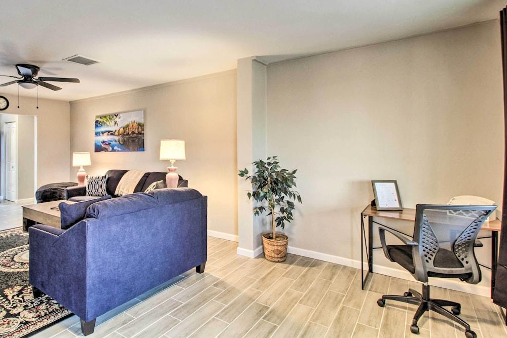 Charming Home ~ 7 Mi to Downtown Tucson!