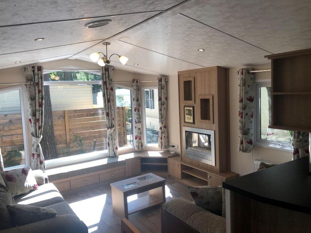 Chalet Near Antwerp With Nature Trails