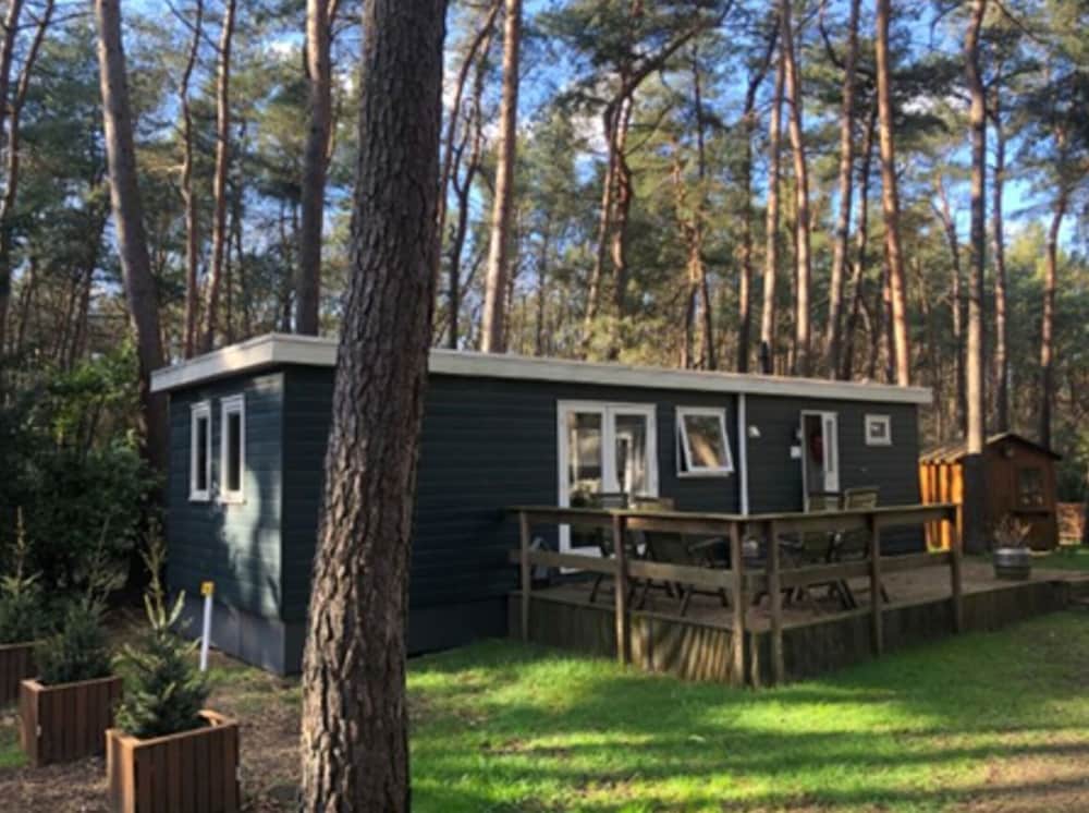 Chalet Near Antwerp and Bobbejaanland Fun Park