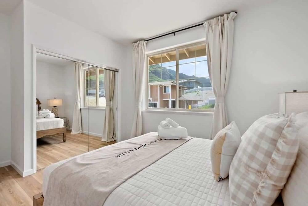 @ Marbella Lane - Serene & Lovely MT + Ocean Views