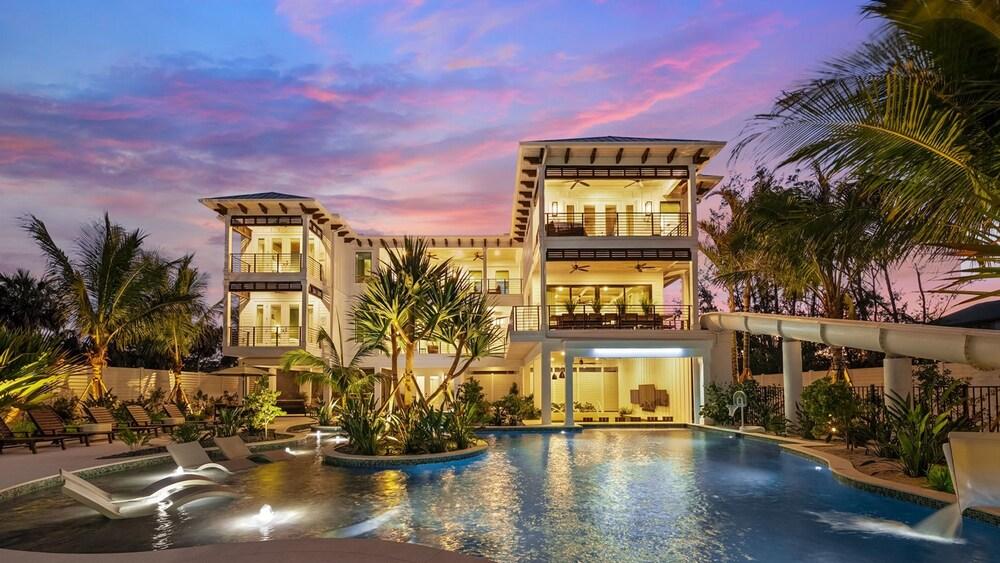 The Hideout in Sarasota