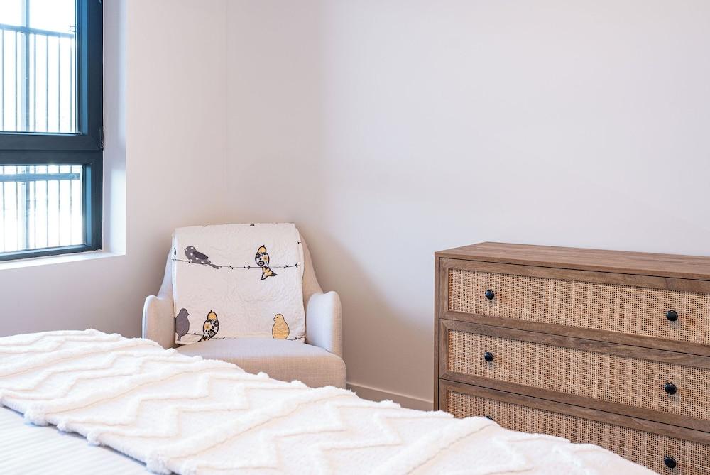 Drop In Condo by Revelstoke Vacations