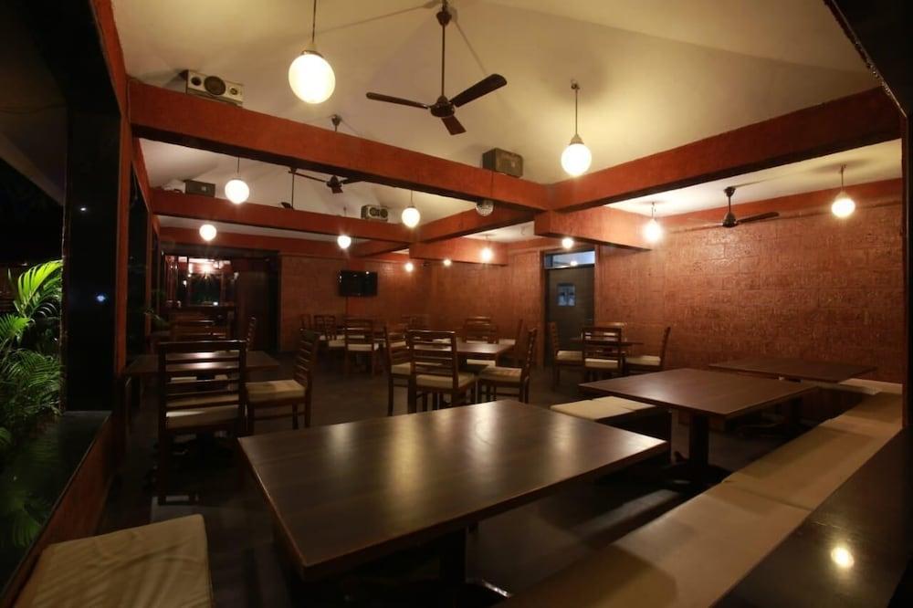 SAMINDER BEACH HOUSE