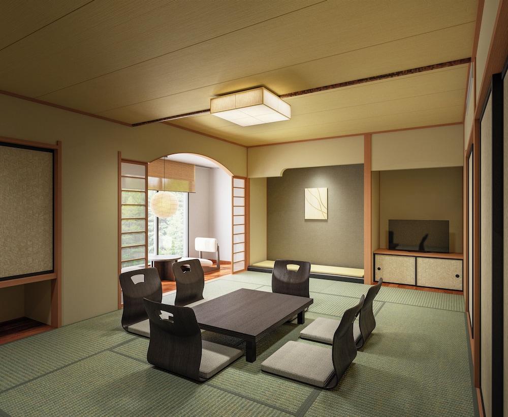 Yamanaka Onsen KAJIKASO