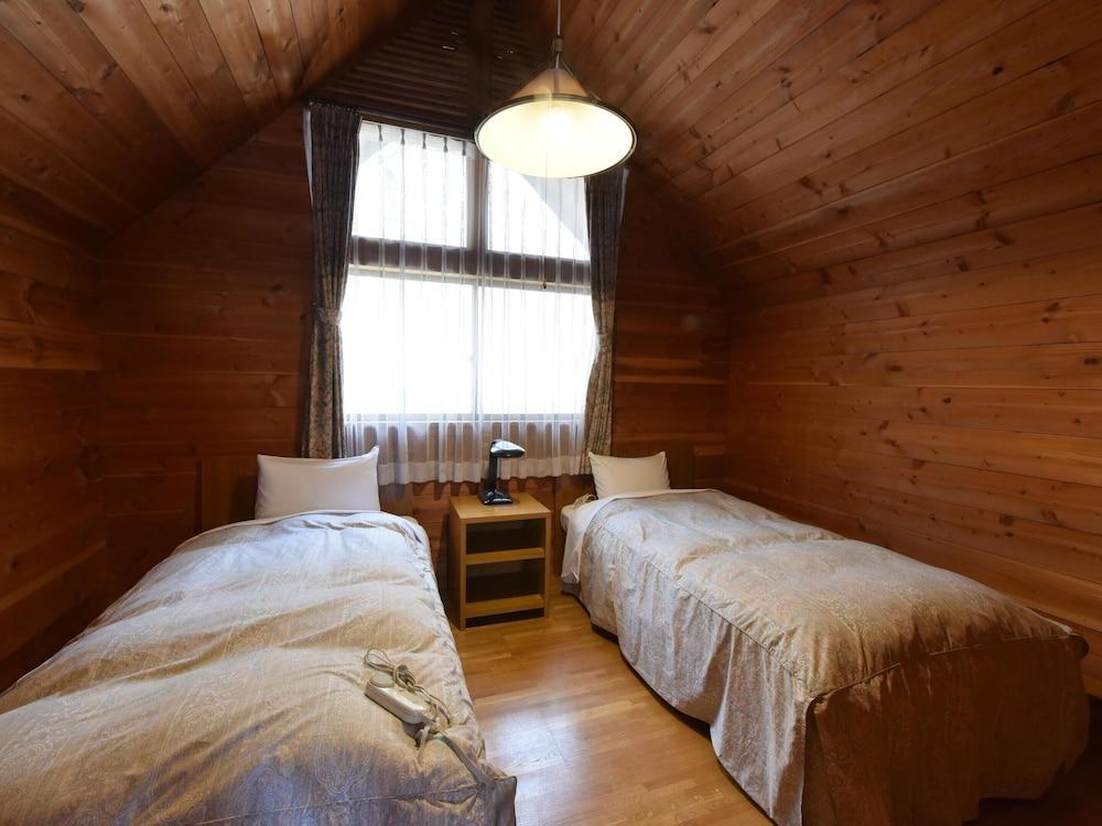 Azumino Wan Wan Paradise Cottage