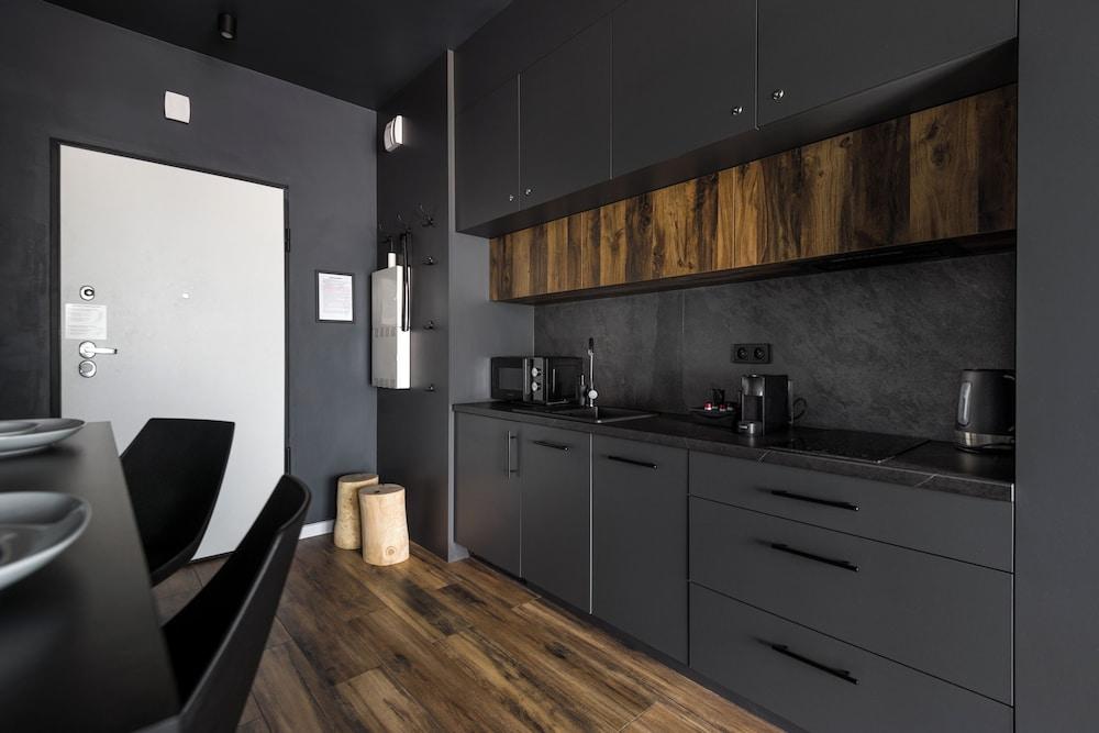 Manhattan by Kairos Apartments