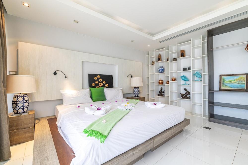 Phuket Moonlit Bay Seaview Resort&Spa