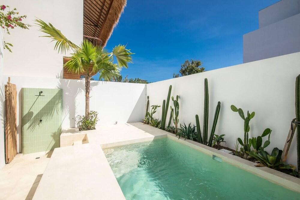 ULU Folie 1BR Loft in Pecatu