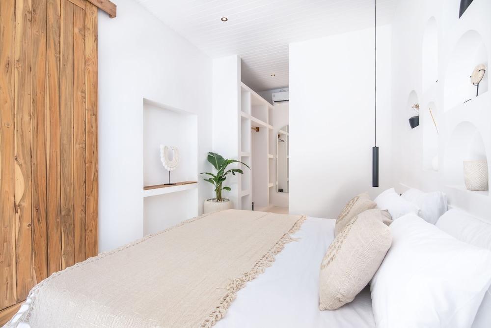 ULU 4- 2 Br Villa in Pecatu