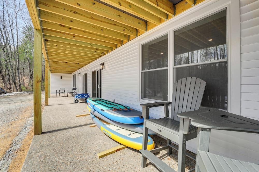 Walk to Beach & Sebago Lake: Luxe Family Getaway!