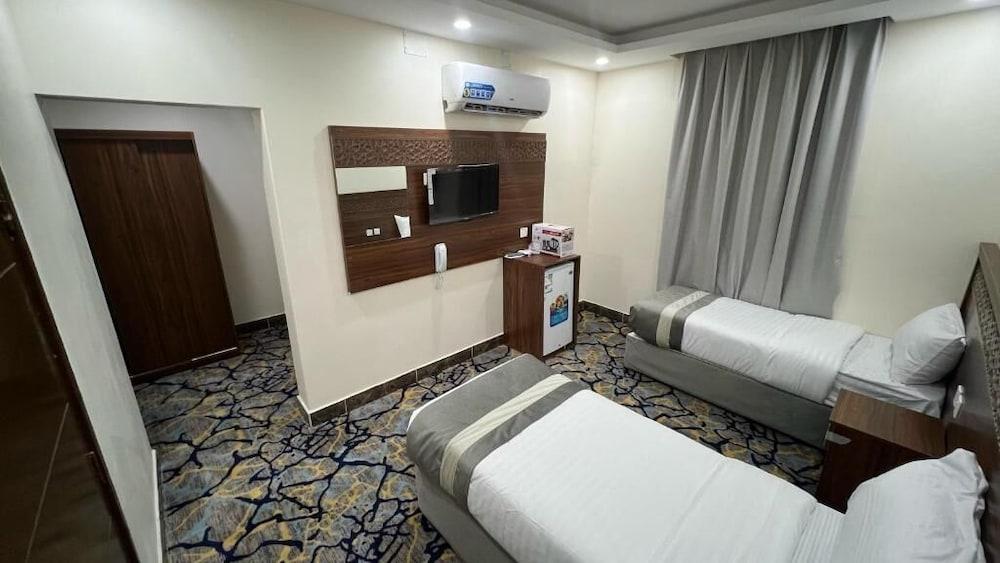 Al Jemeza Tower Hotel