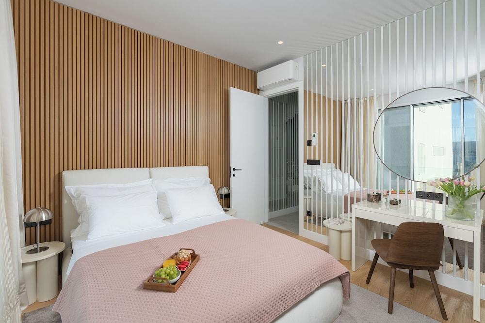 Designer Luxury Villa With Pool & Private Beach Access - Zadar