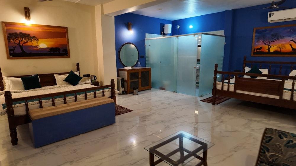 Jungle Heritage Resort