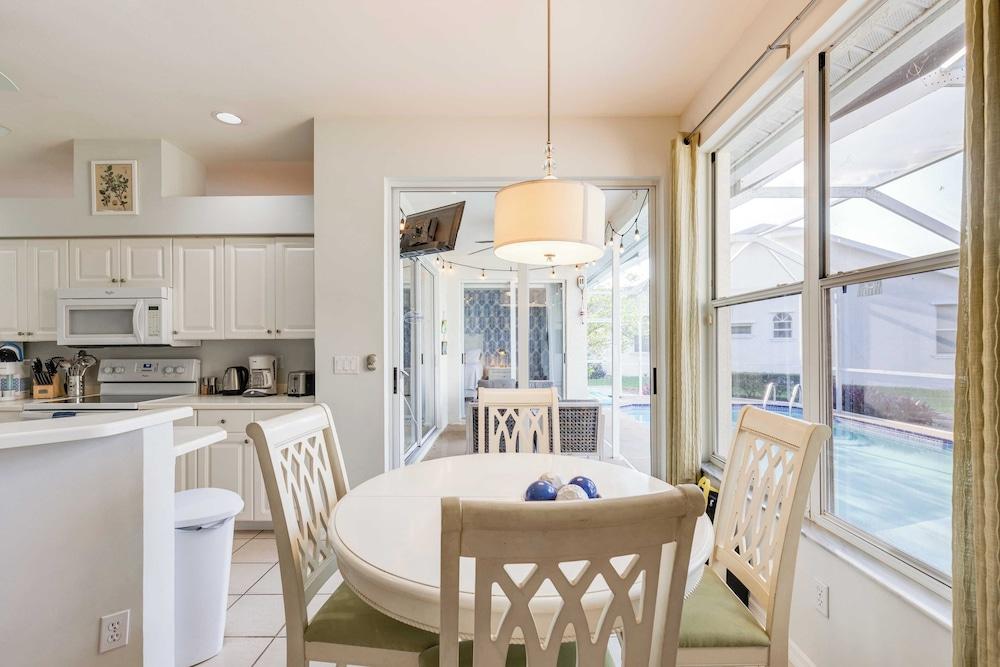 Private Pool, Pond Views, & Bonus Lounge in Gated Naples Community Drive to Dining & Sand