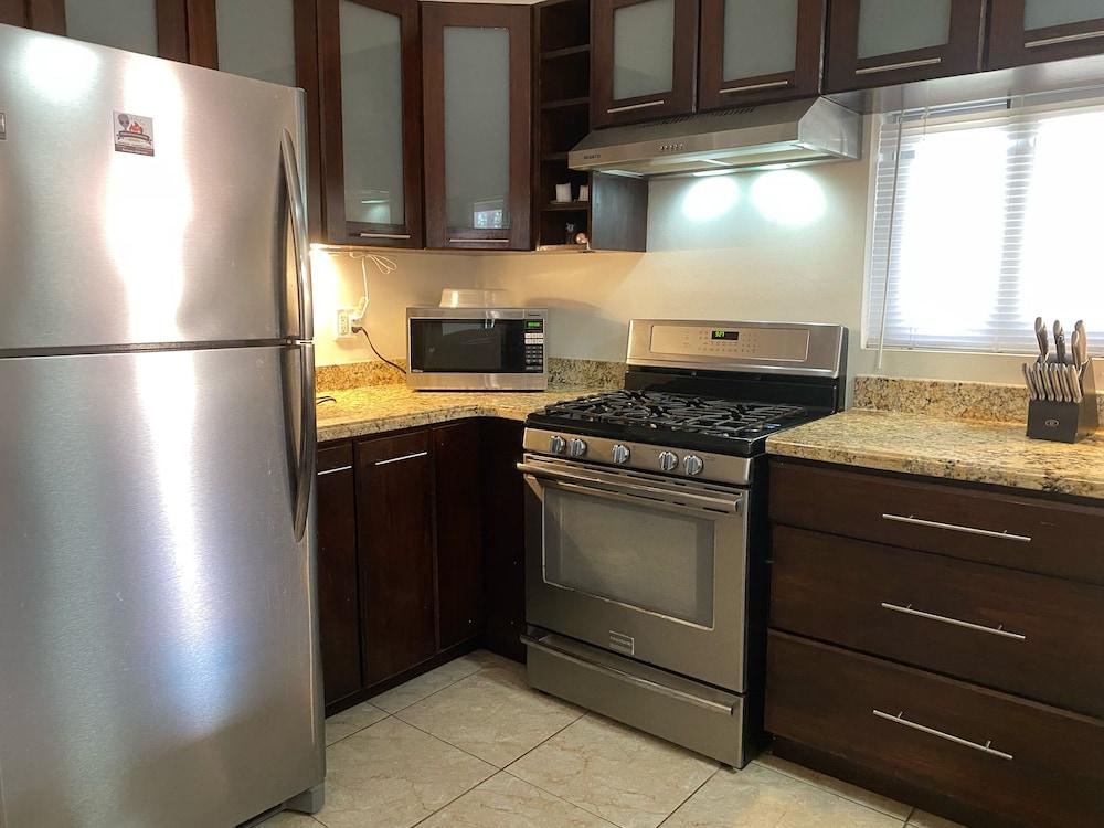 Gorgeous Poolside Apartment