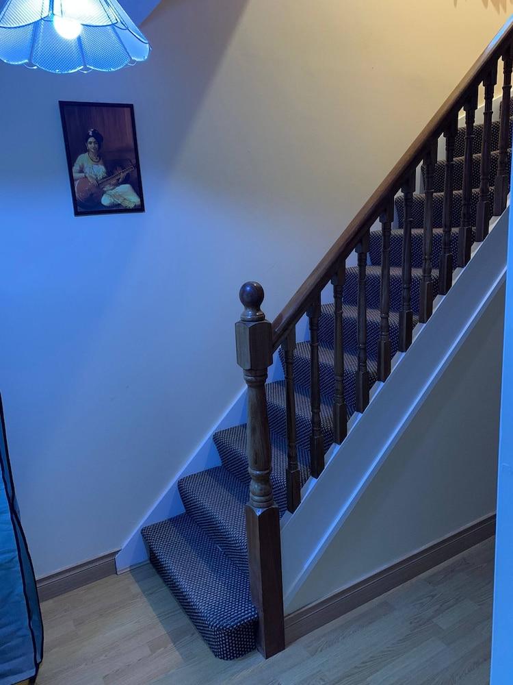 Room-ensuite With King Bed 2