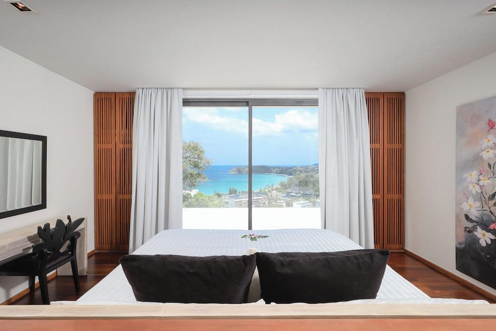 Panoramic View The Heights Kata Beach B1