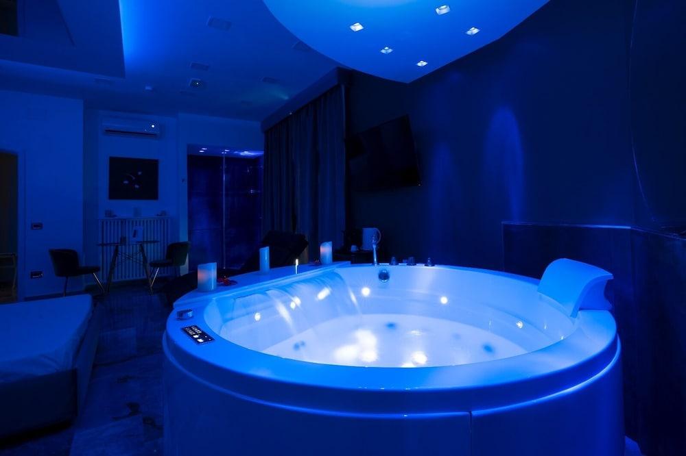 HOTEL IBISCO SUITES & RELAX