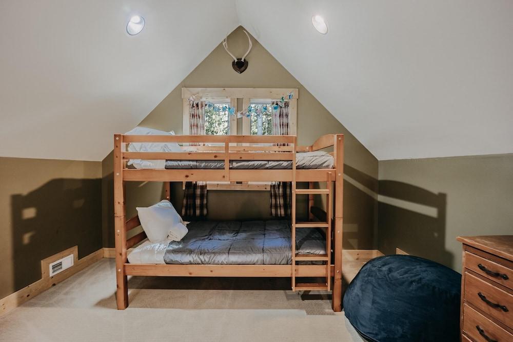 79mbr - Hot Tub - Pets Ok - Wifi - BBQ