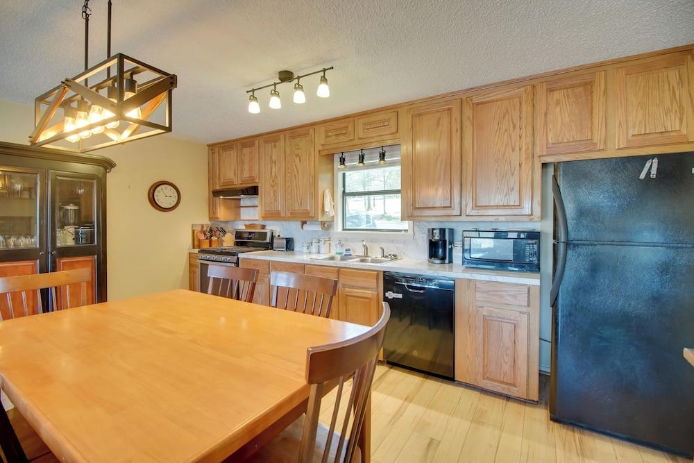 Dock & Water-view Deck: Home on Lake Dardanelle