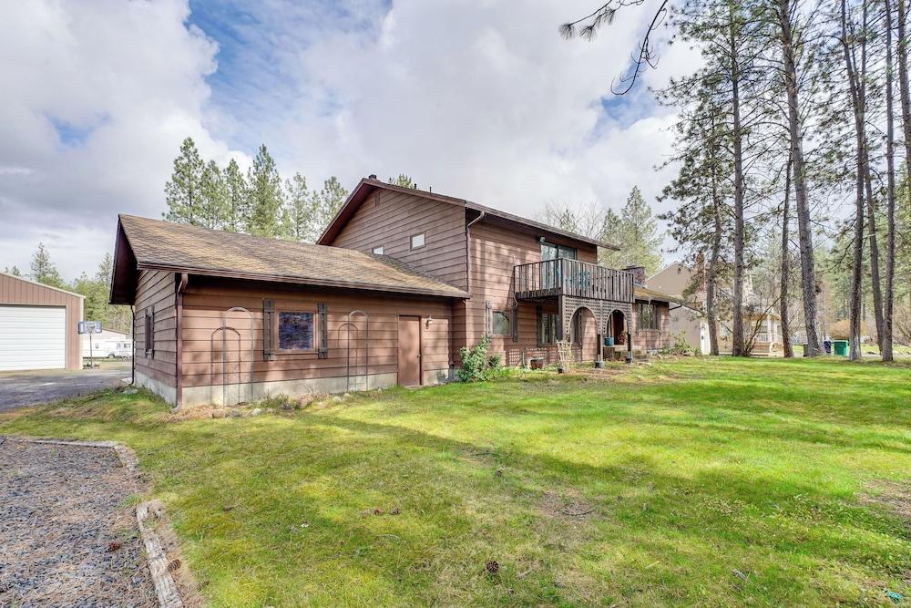 On-site Access to Spokane River: Home w/ Fire Pit!