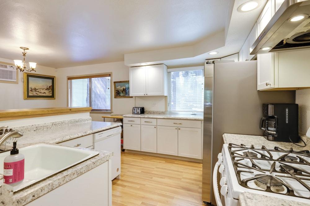 Stay Near Big Trees, Bring Your Pets: Arnold Cabin