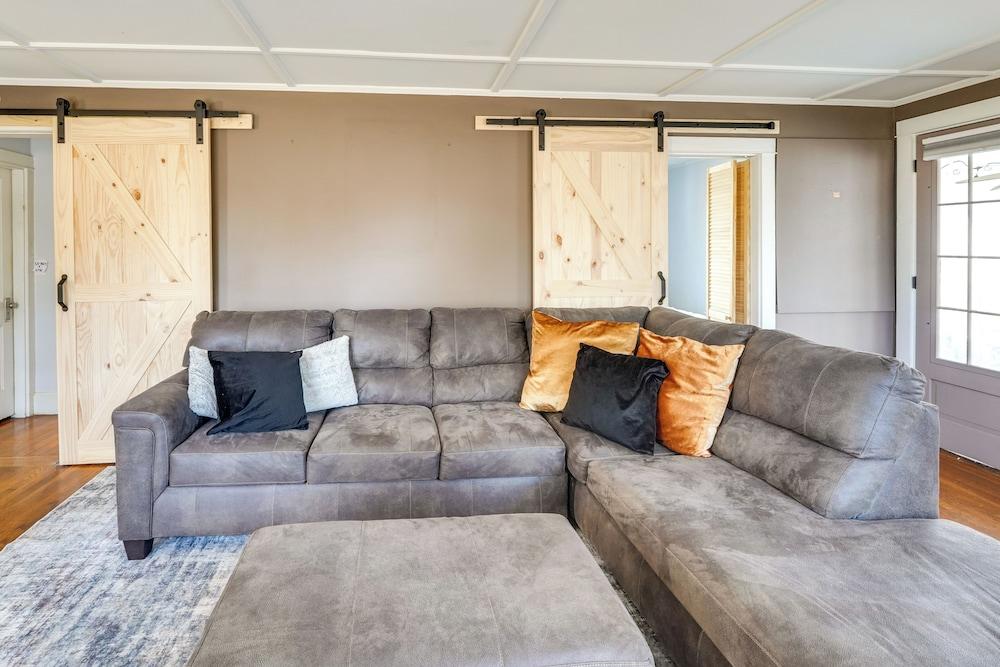 2 Mi to Colby College: Peaceful Home in Waterville