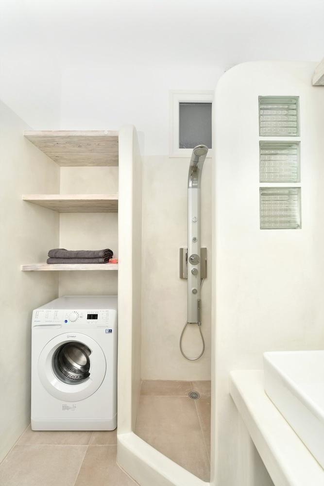 Happy 2-bedroom sea View House Pool Jacuzzi