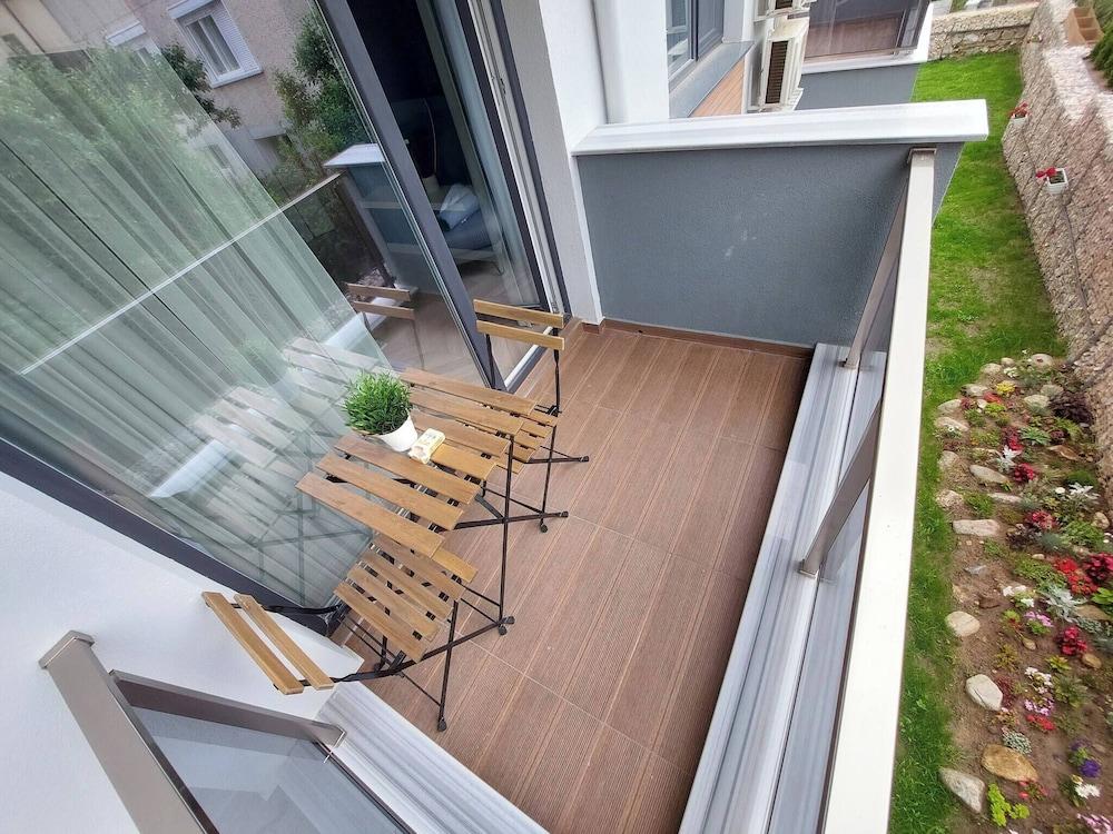 2 Bedroom Apartment and Free Relax Zone