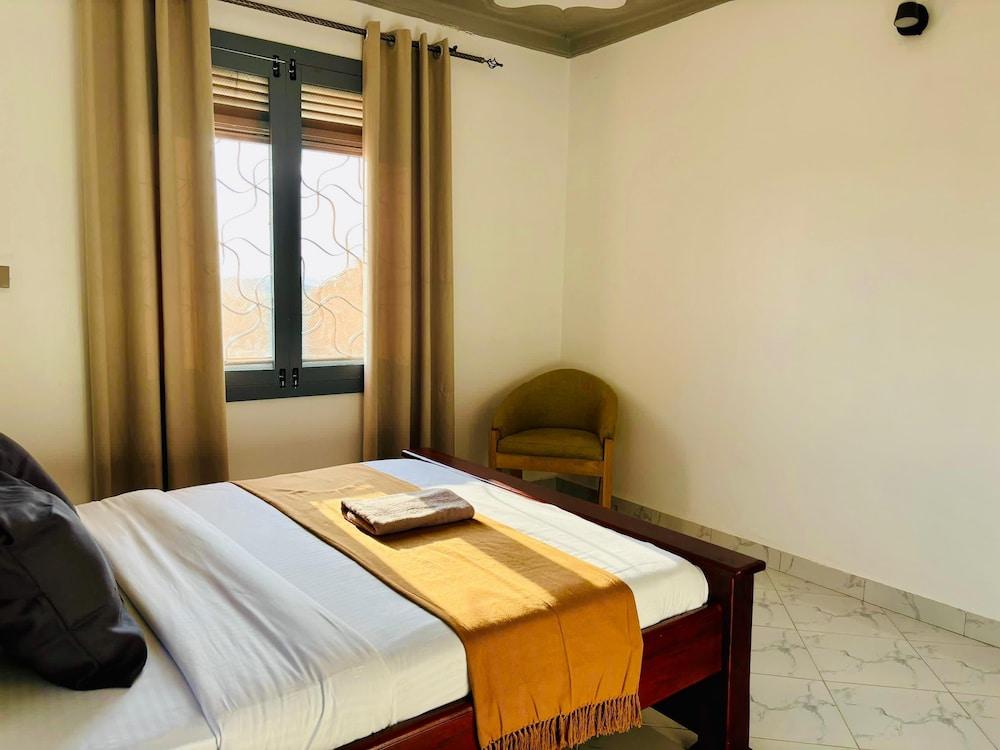 Dutus ApartHotel Entebbe