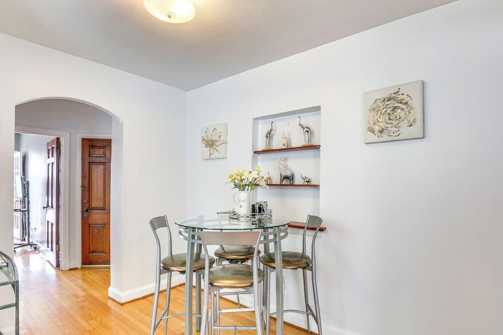 10 Mi to Downtown St Louis: Convenient Apartment!