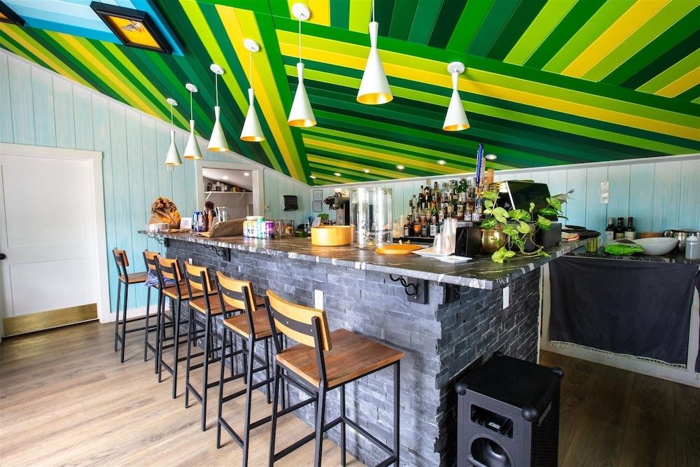 Nuthatch Limit 4 2 Bedroom Cabin