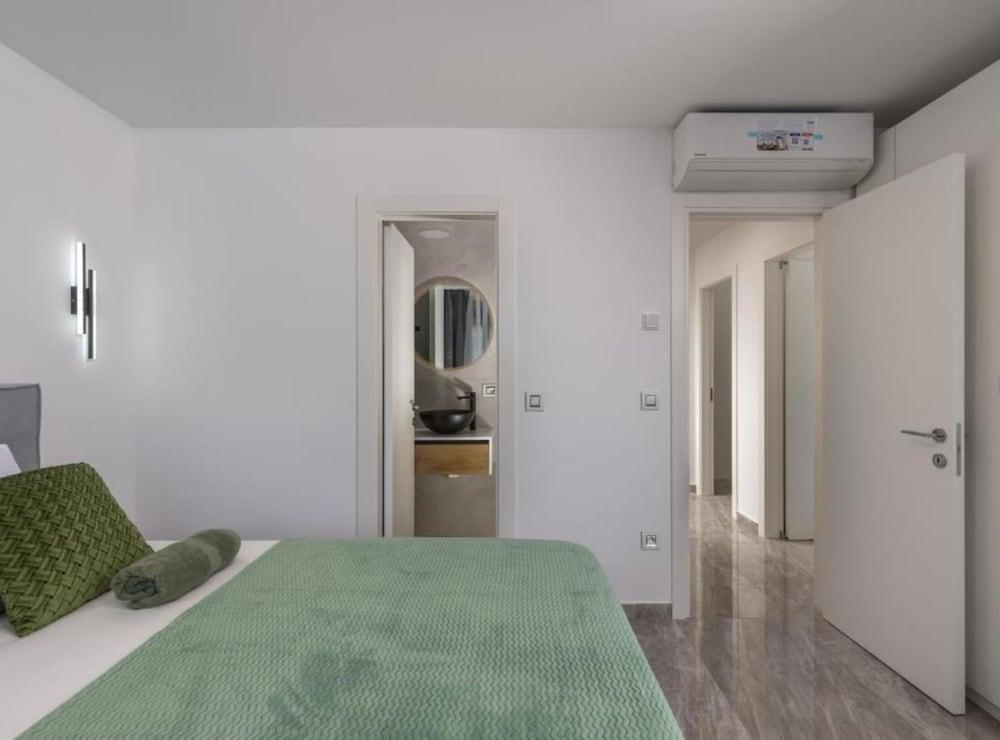 Charming Apartment Island Krk With Private Pool