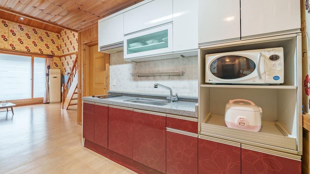 Gyeongju Silla Palace Pension