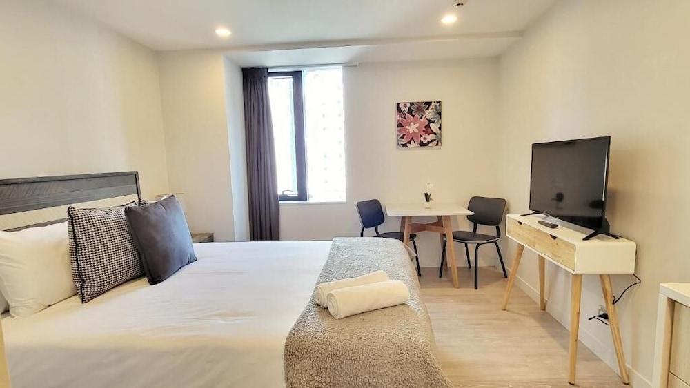 Sky Stars Apartments