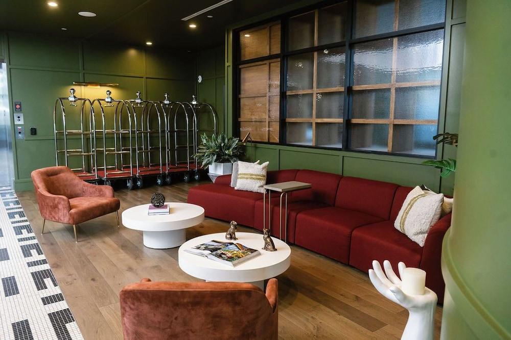 Placemakr Huntsville - MidCity District