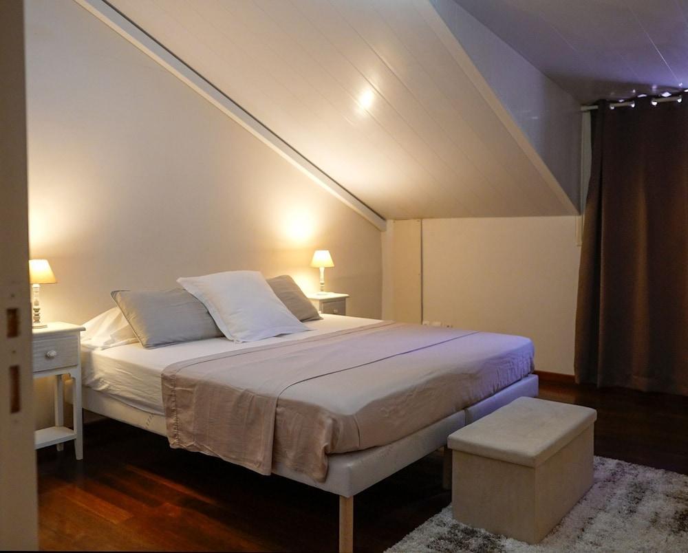 Hostel Toucan Kaz Mboeja Kuaa